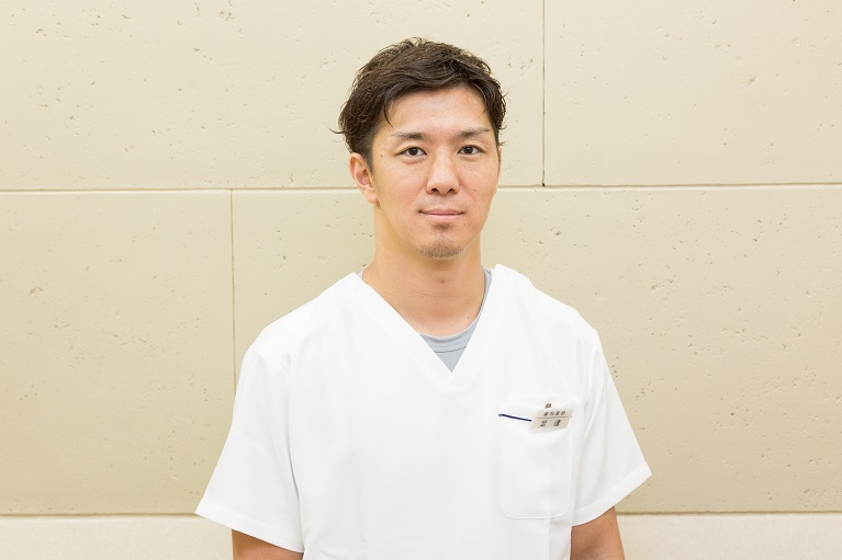 足達先生